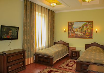 Апартамент в санатории Центросоюз в городе Кисловодске - фотография