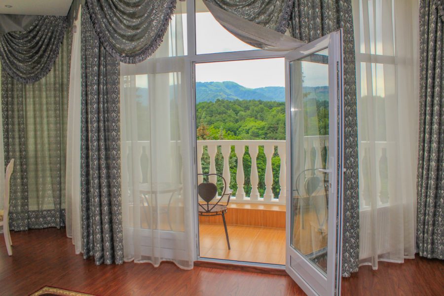 Королевский апартамент в санатории Центросоюз в городе Кисловодске - фотография