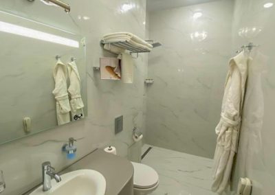 Апартамент в санатории Центросоюз в городе Кисловодске - фотография