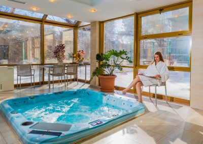 Крытый бассейн в санатории Центросоюз в городе Кисловодске - фотография