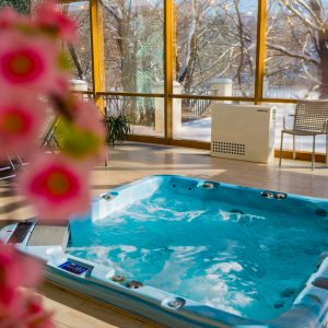 Крытый бассейн в санатории Центросоюз в городе Кисловодске - фотография