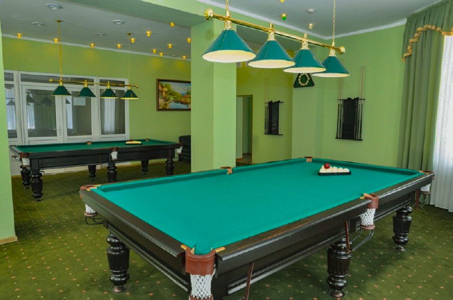 Бильярд в санатории Центросоюз в городе Кисловодске - фотография