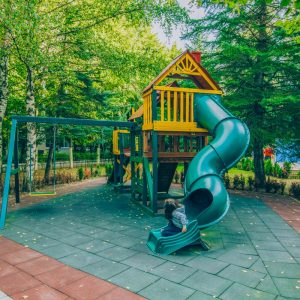 Детская площадка в санатории Центросоюз в городе Кисловодске - фотография