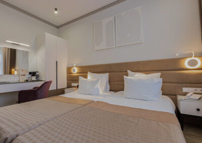 Номер «Стандарт» 2 местный (4 5 этаж) в санатории Центросоюз в городе Кисловодск - фотография