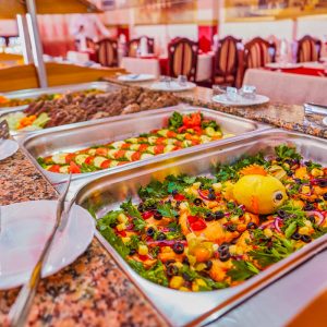 Обеденный зал Гранат в санатории Центросоюз в городе Кисловодске - фотография