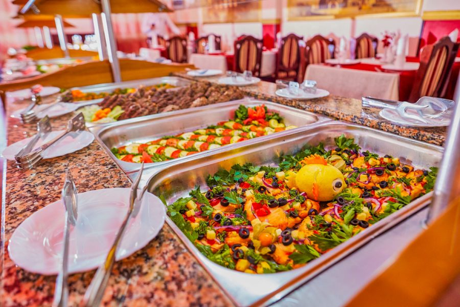 Обеденный зал Гранат в санатории Центросоюз в городе Кисловодске - фотография