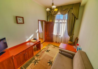 Номер Премиум в санатории Центросоюз в городе Кисловодске - фотография