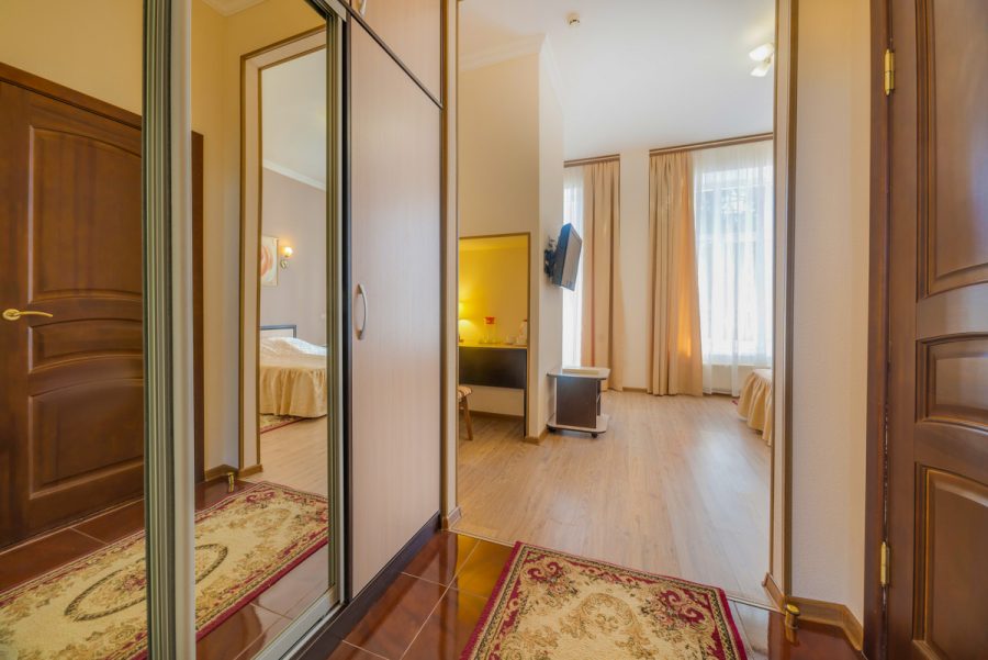 Номер Студия в санатории Центросоюз в городе Кисловодске - фотография