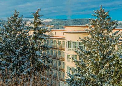 Территория в санатории Центросоюз в городе Кисловодске - фотография