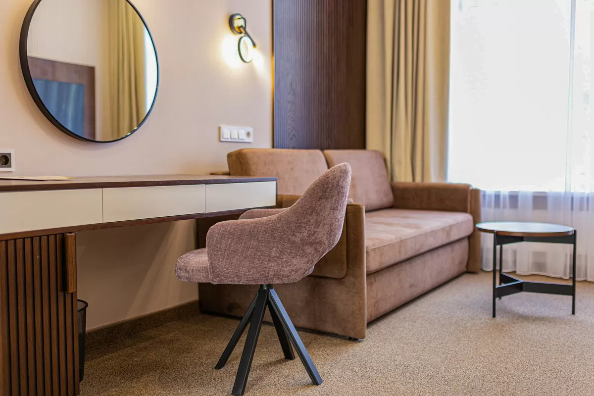 Номер «Люкс Премьер» 2 местный 2 комнатный в санатории Центросоюз в городе Кисловодск - фотография