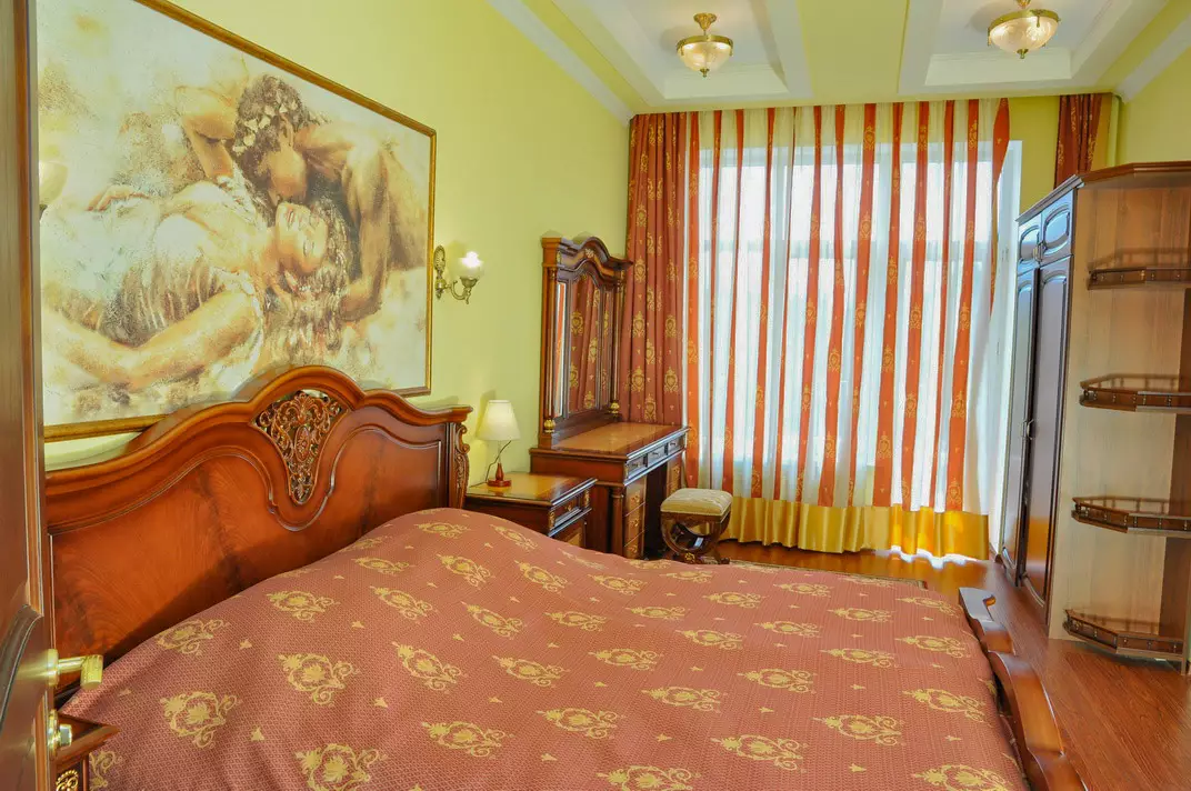 Апартамент в санатории Центросоюз в городе Кисловодске - фотография