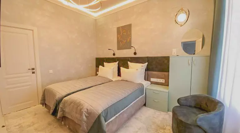 Апартамент в санатории Центросоюз в городе Кисловодске - фотография