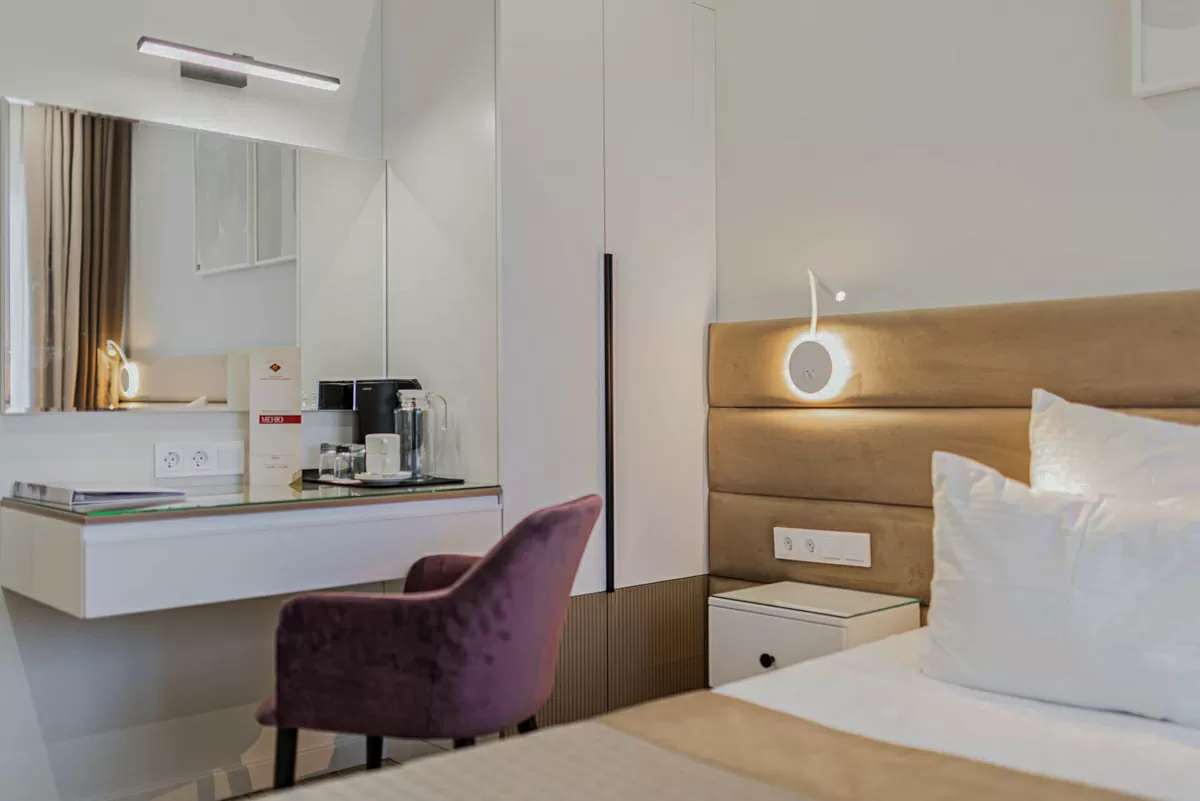 Номер «Стандарт» 2 местный (4 5 этаж) в санатории Центросоюз в городе Кисловодск - фотография