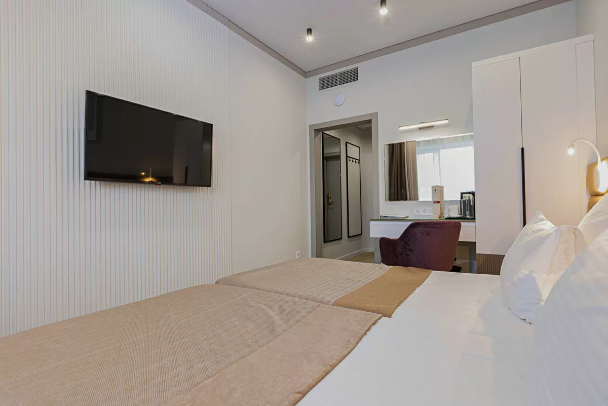 Номер «Стандарт» 2 местный (4 5 этаж) в санатории Центросоюз в городе Кисловодск - фотография