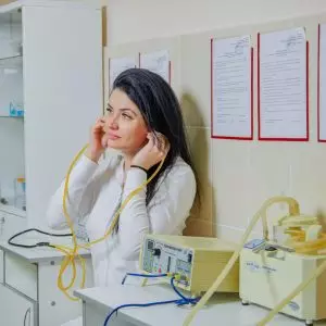 Лечение на аппарате Тонзилор в санатории Центросоюз в городе Кисловодске - фотография