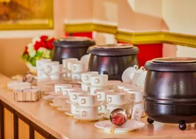 Обеденный зал Гранат в санатории Центросоюз в городе Кисловодске - фотография