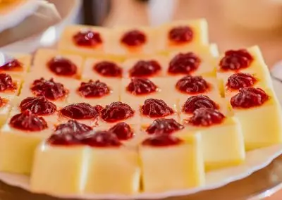 Обеденный зал Гранат в санатории Центросоюз в городе Кисловодске - фотография