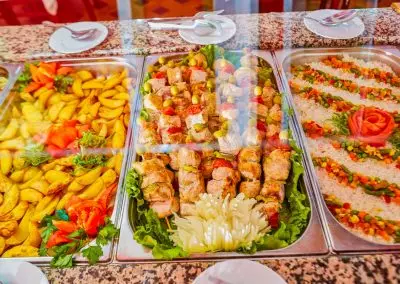 Обеденный зал Гранат в санатории Центросоюз в городе Кисловодске - фотография