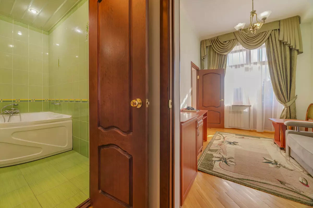 Номер Премиум в санатории Центросоюз в городе Кисловодске - фотография