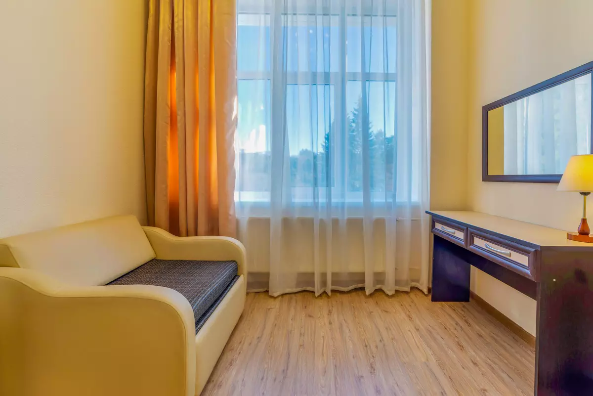 Номер Студия в санатории Центросоюз в городе Кисловодске - фотография